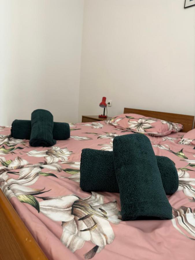 Apartmani Marko Novalja Exterior foto
