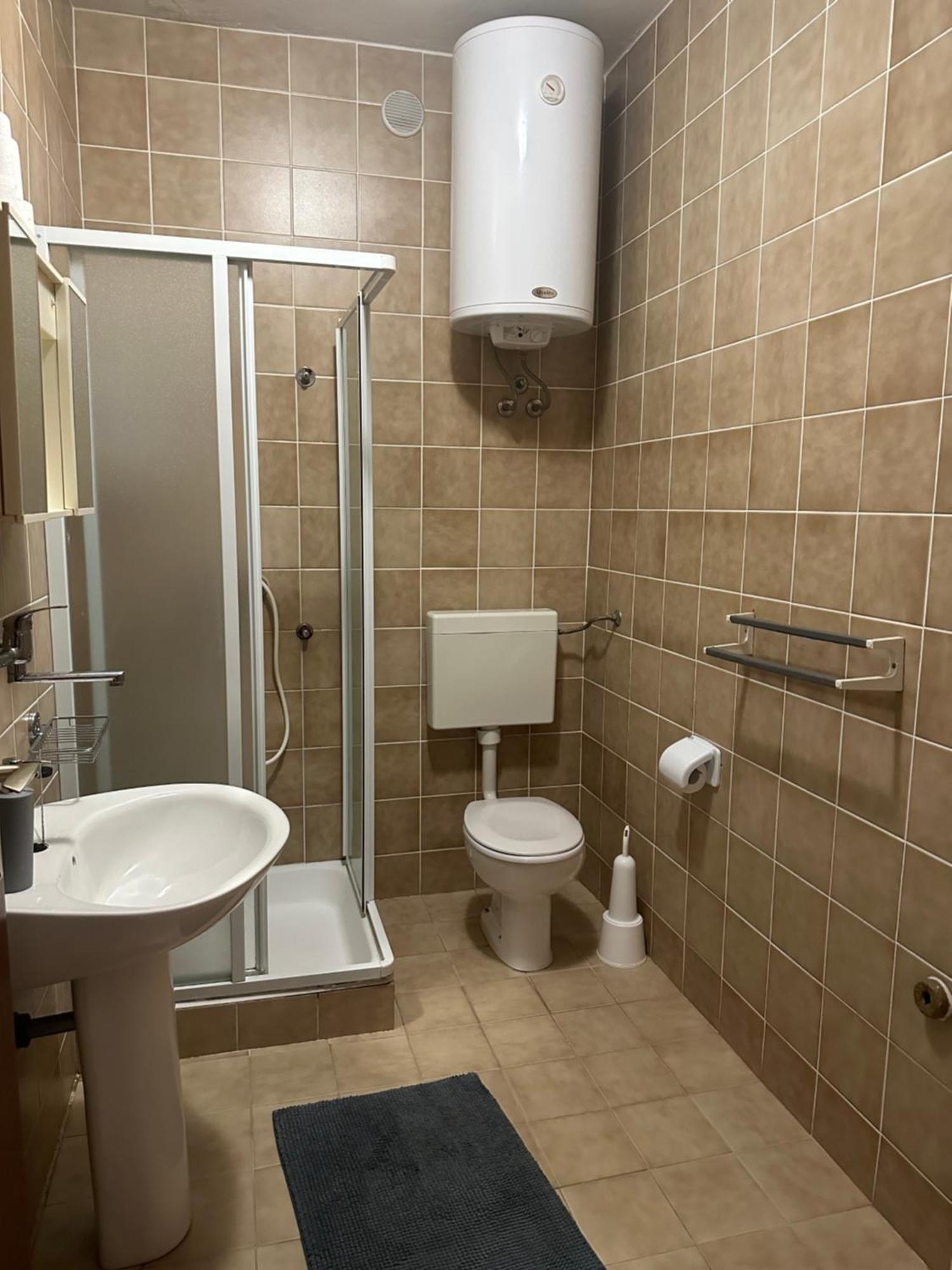 Apartmani Marko Novalja Exterior foto